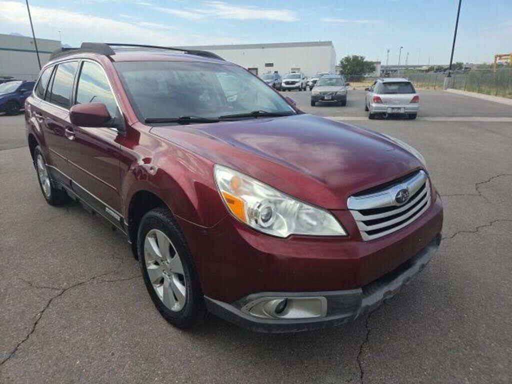 2012 SUBARU Outback