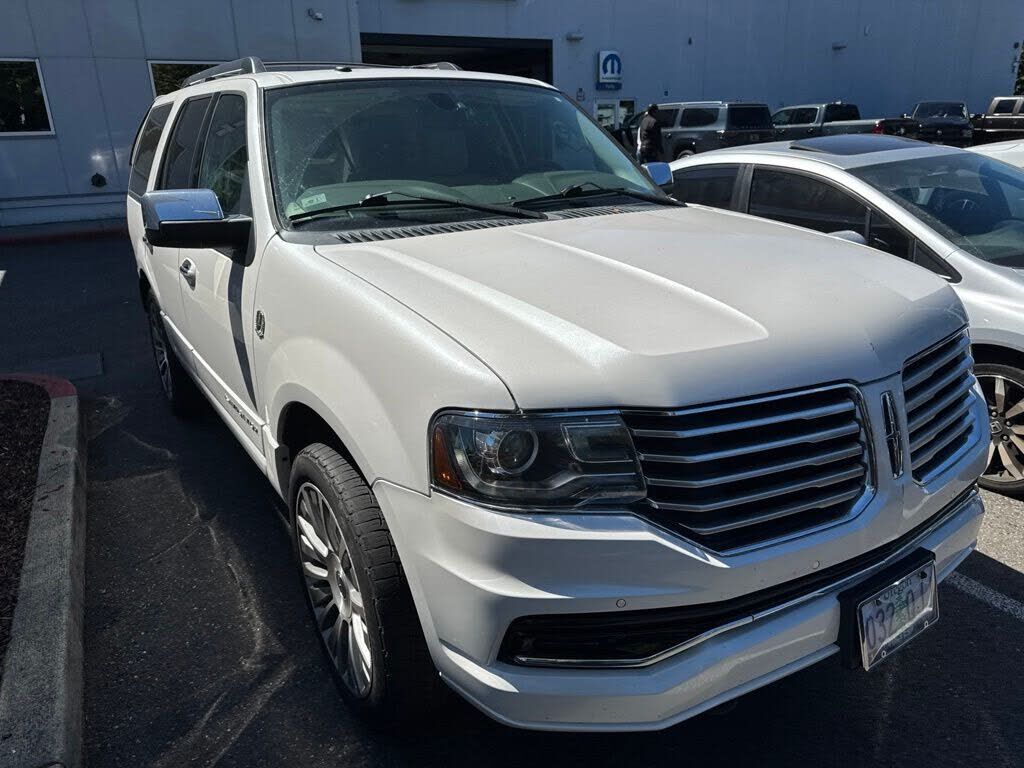 2015 LINCOLN Navigator