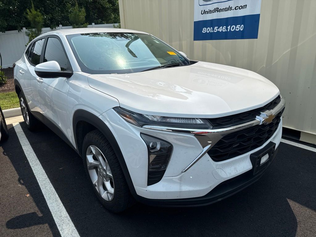 2024 CHEVROLET Trax