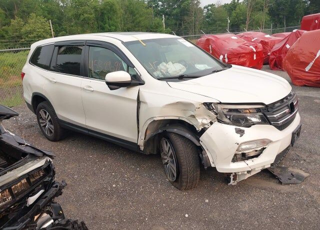 2017 HONDA Pilot