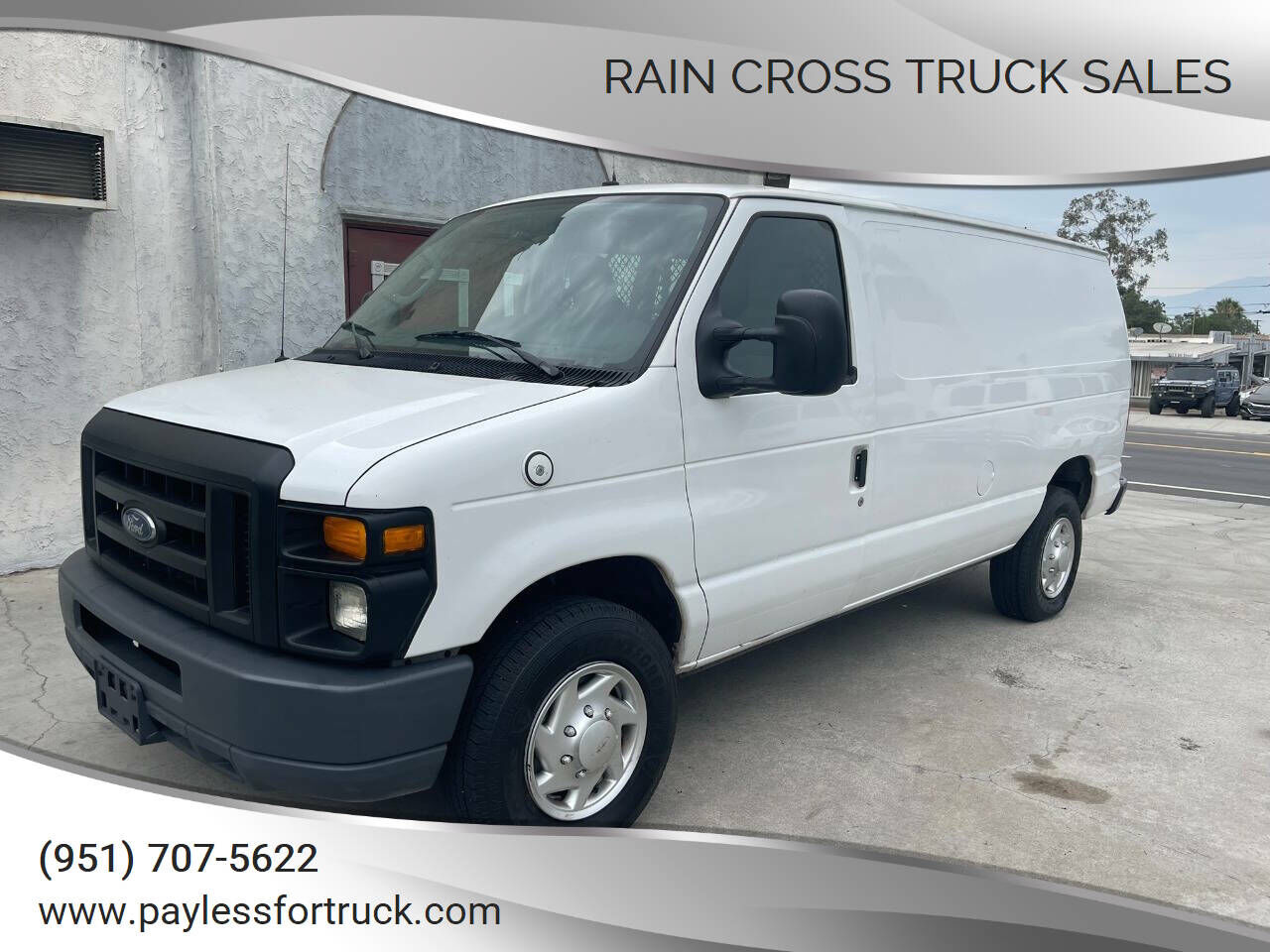 2010 FORD E-250