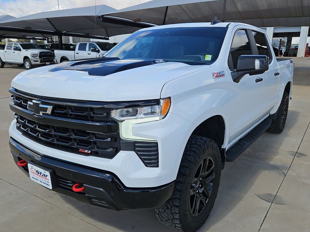 2024 CHEVROLET Silverado