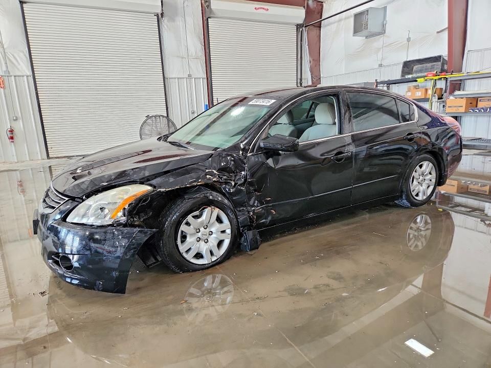 2012 NISSAN Altima