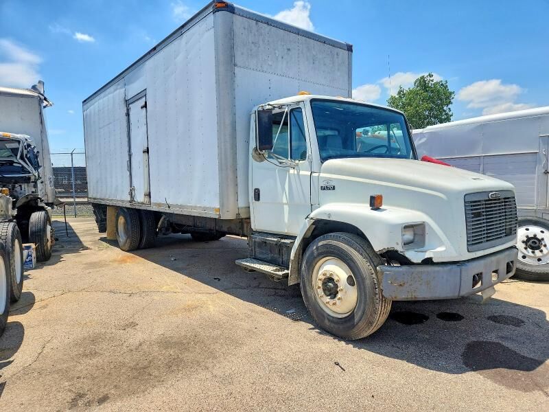 2000 FREIGHTLINER FL70