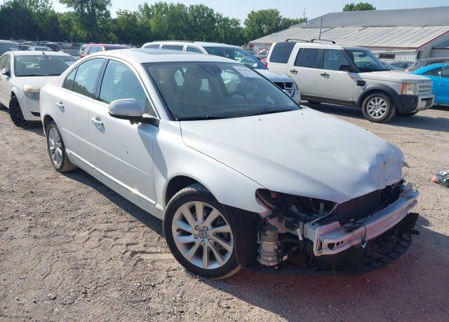 2015 VOLVO S80