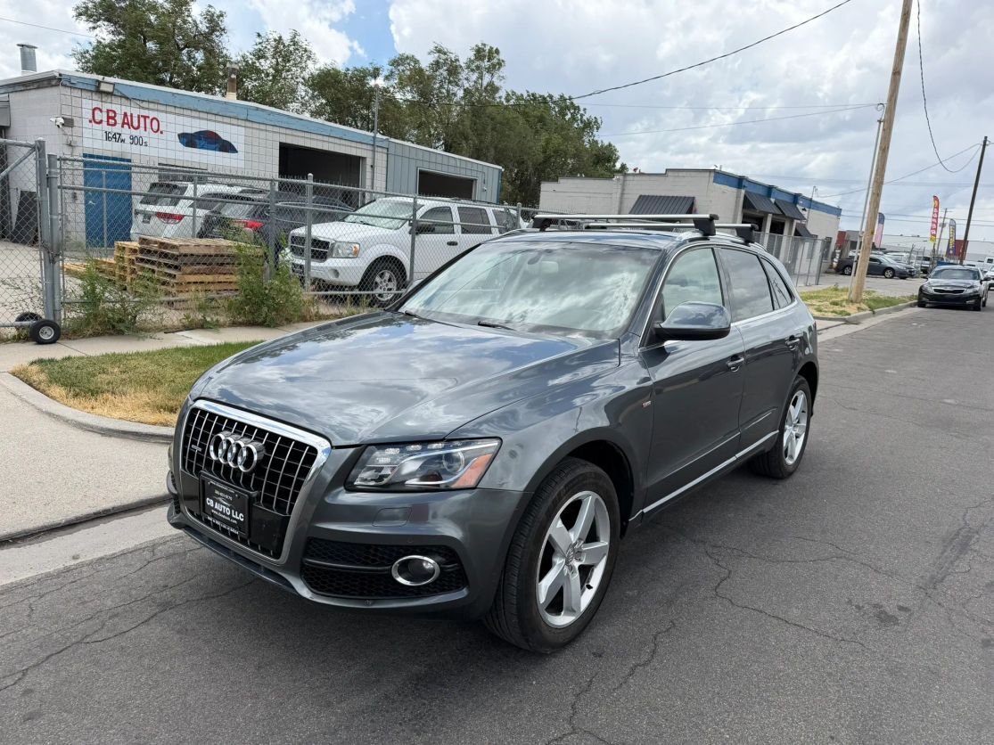 2012 AUDI Q5