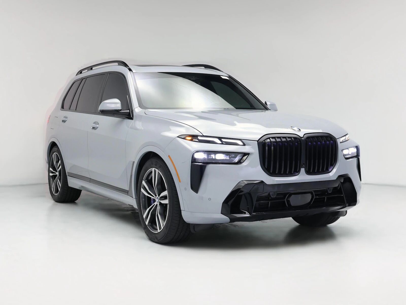 2025 BMW X7