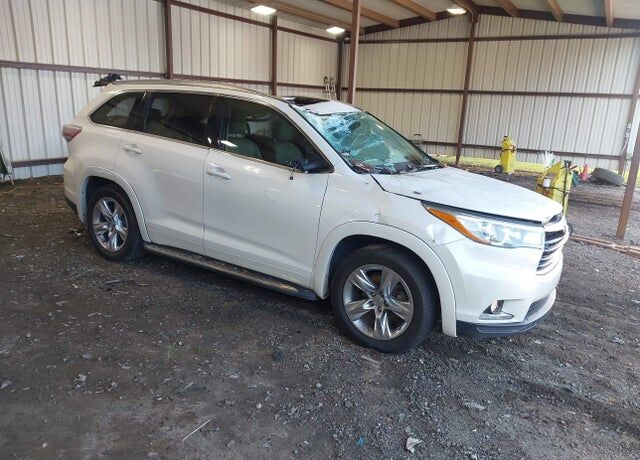 2015 TOYOTA Highlander