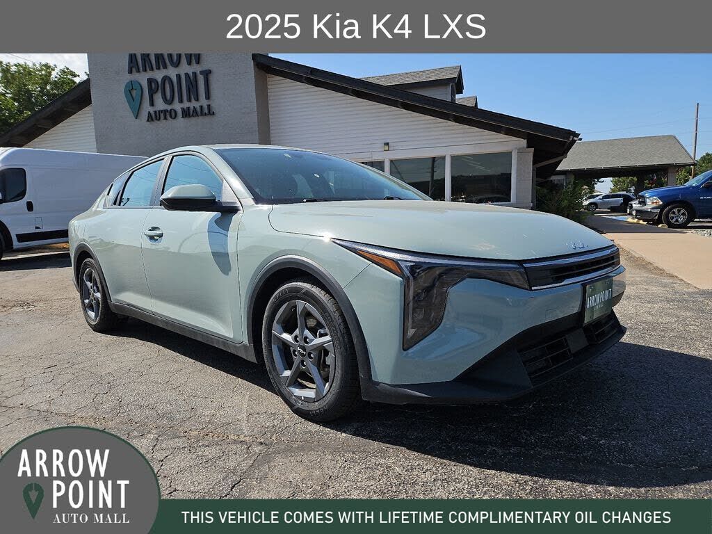 2025 KIA K4