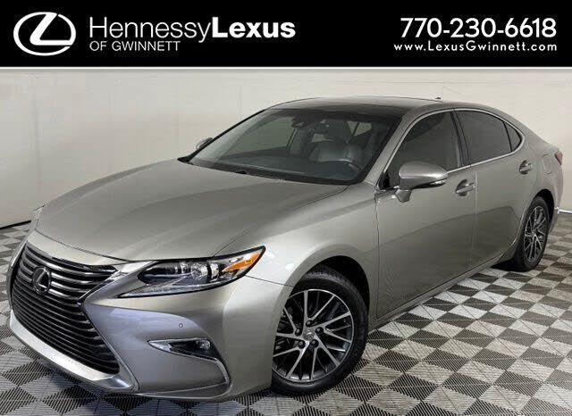 2018 LEXUS ES
