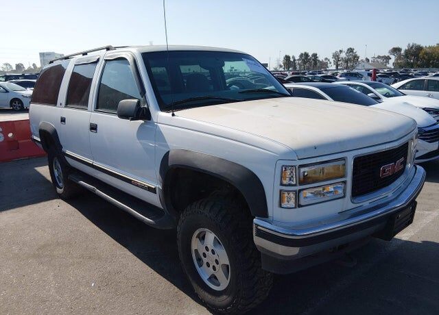 1999 GMC Suburban
