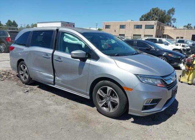 2018 HONDA Odyssey