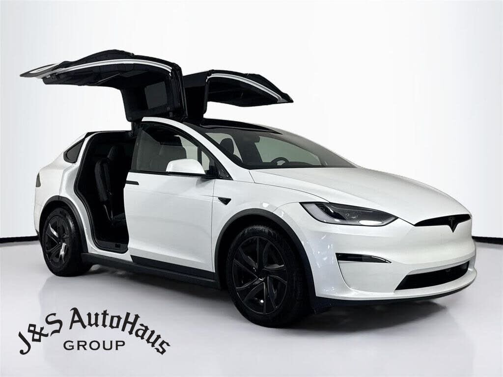 2026 TESLA Model X