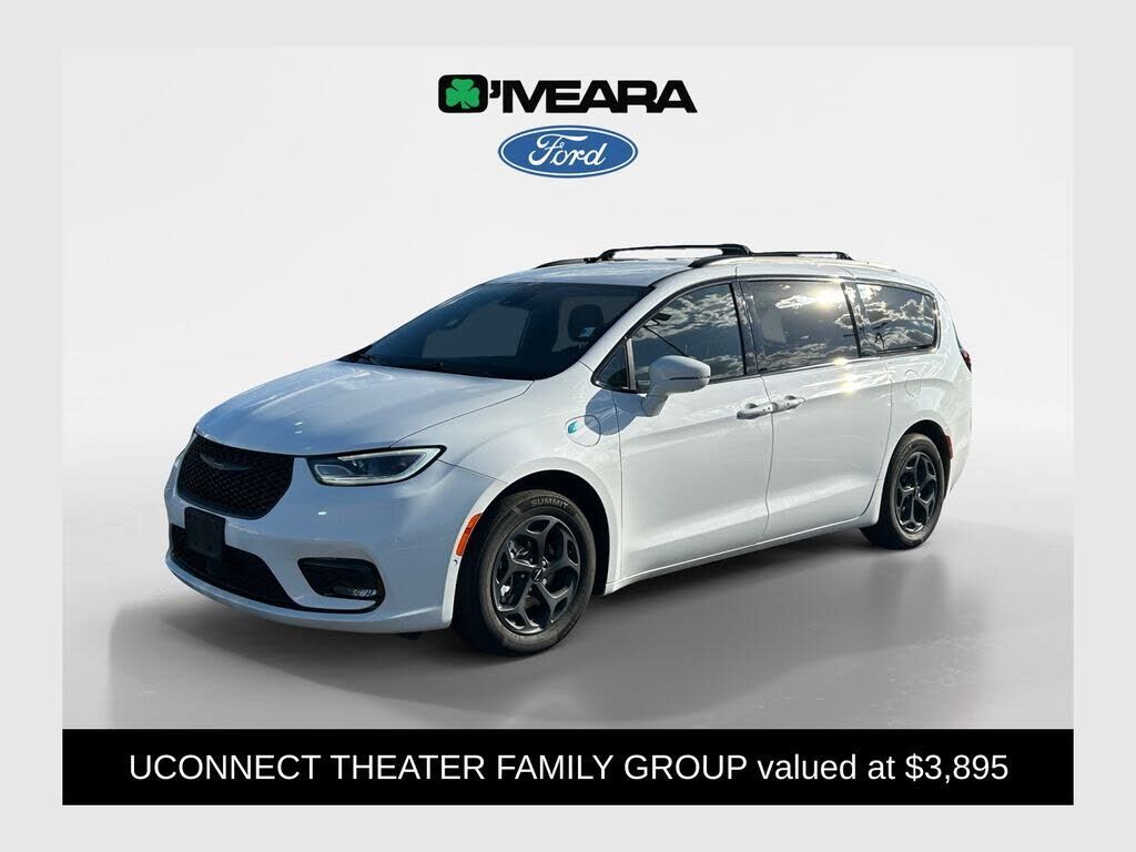 2022 CHRYSLER Pacifica