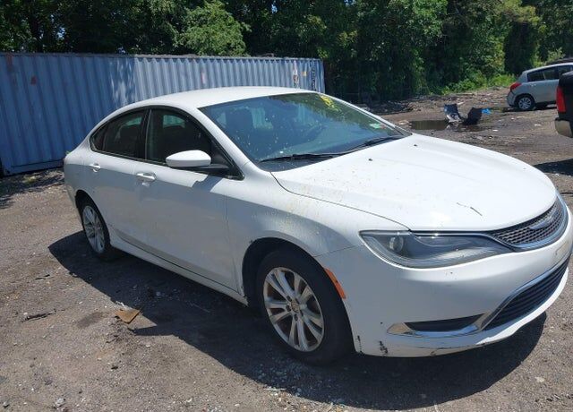 2016 CHRYSLER 200