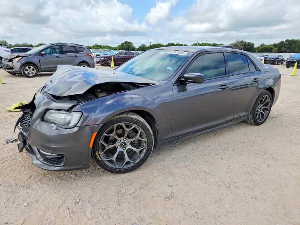 2018 CHRYSLER 300