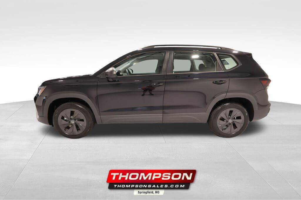 2025 VOLKSWAGEN Taos