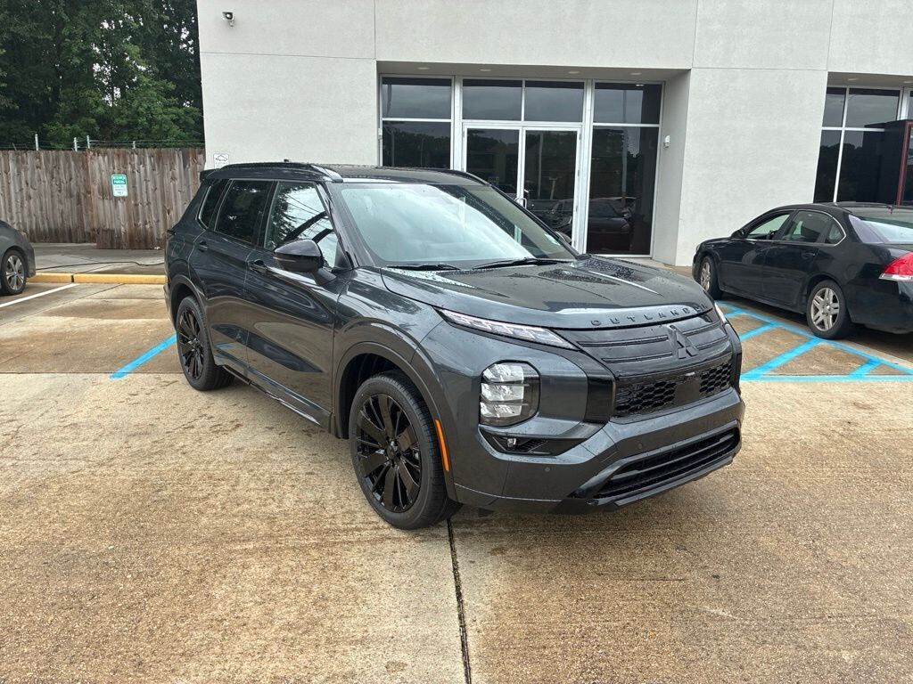 2026 MITSUBISHI Outlander