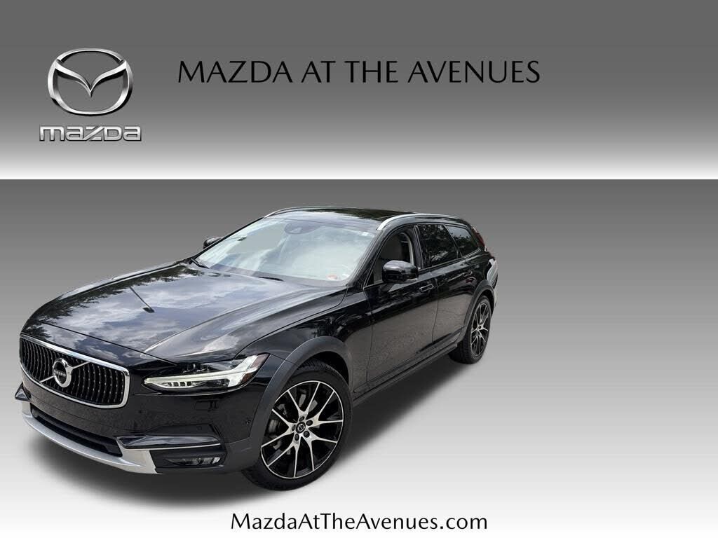 2020 VOLVO V90CC