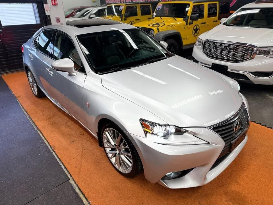 2015 LEXUS IS