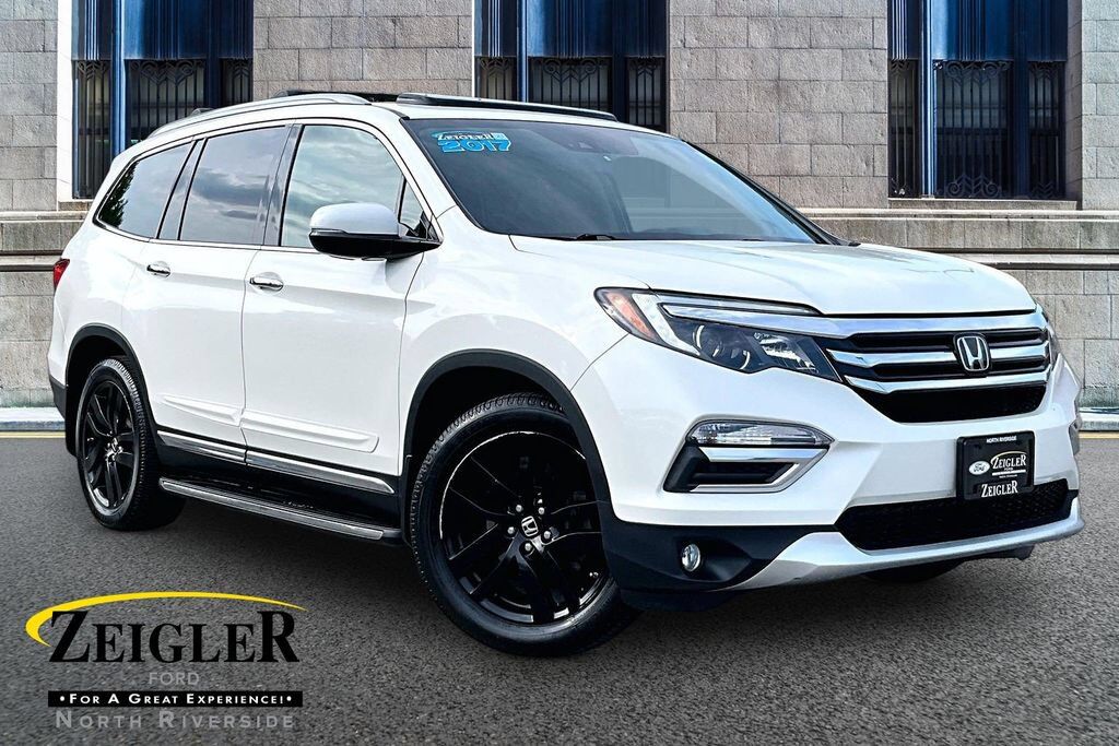 2017 HONDA Pilot