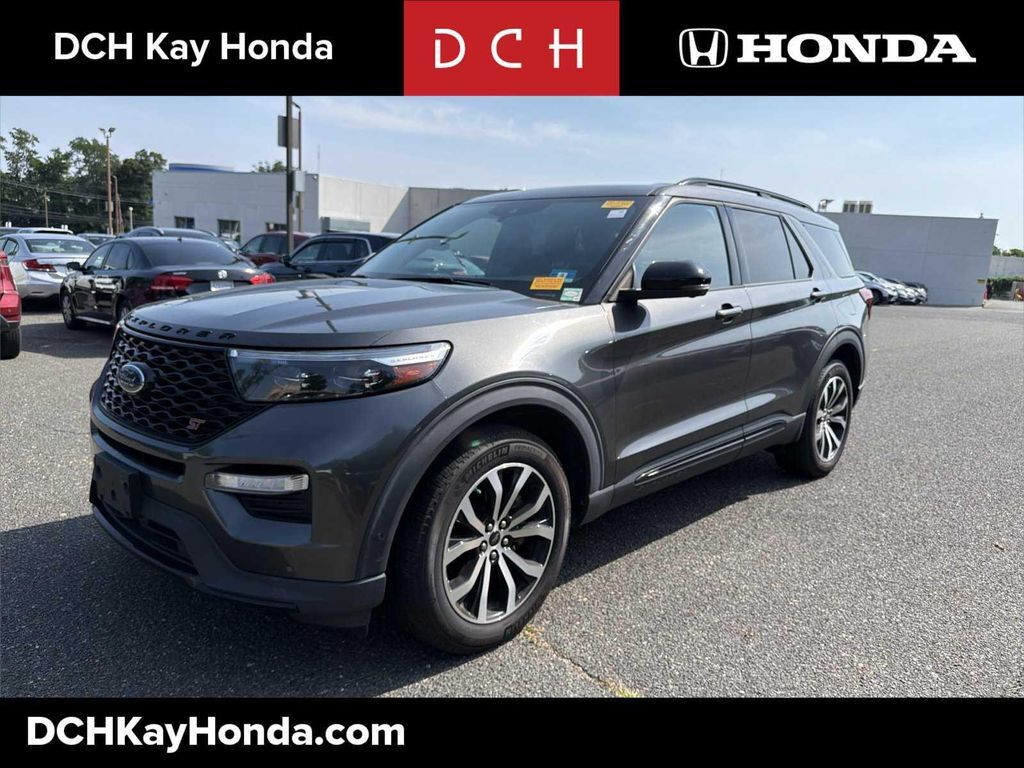 2020 FORD Explorer