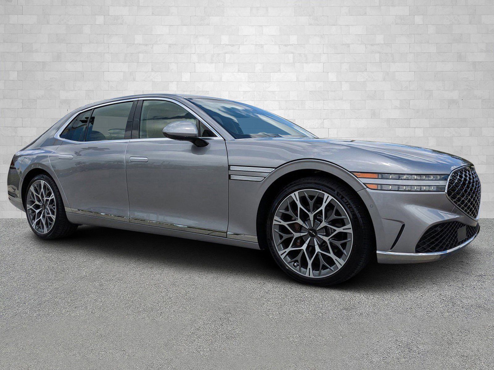 2025 GENESIS G90