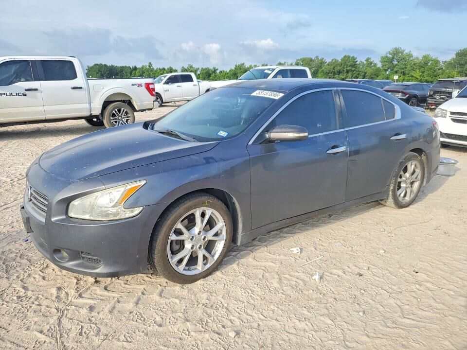 2011 NISSAN Maxima