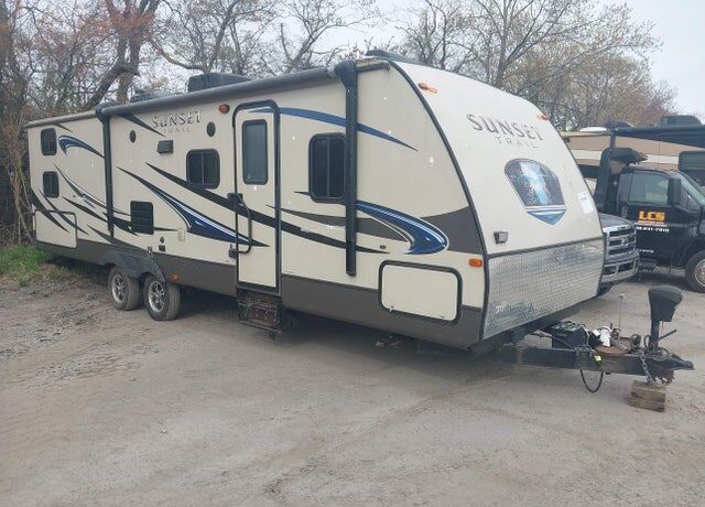 2013 DS CORP DBA CROSSROADS RV DS Corp dba Crossroads RV