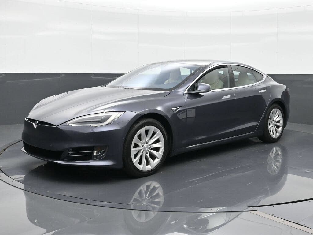 2019 TESLA Model S