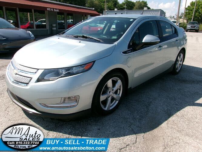2013 CHEVROLET Volt