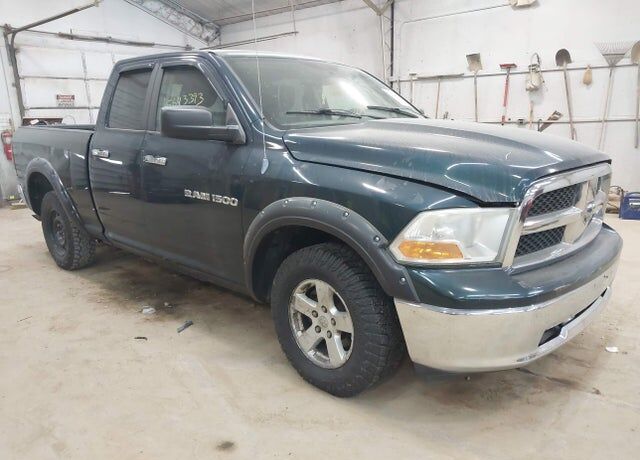 2011 DODGE Ram