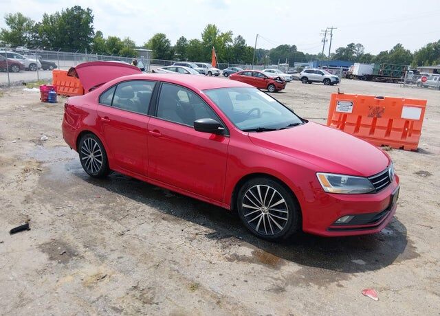 2016 VOLKSWAGEN Jetta