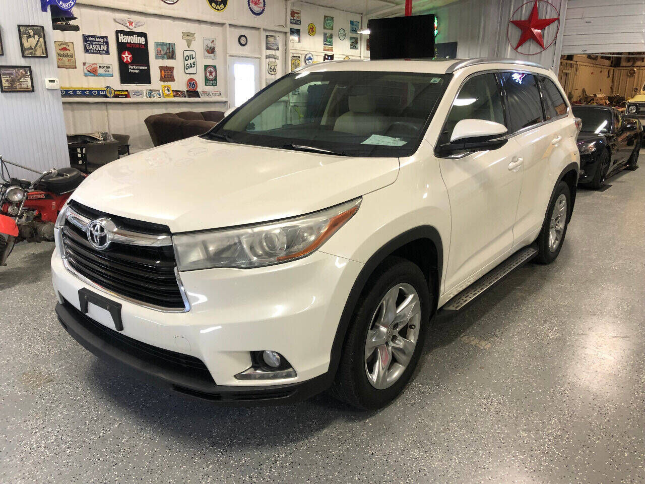 2015 TOYOTA Highlander