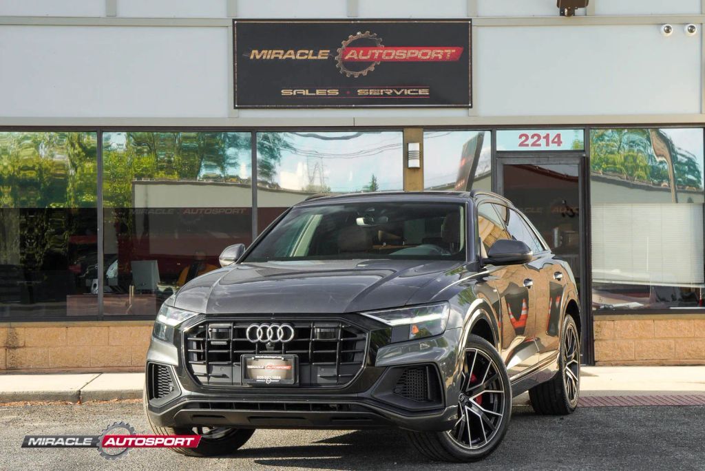 2019 AUDI Q8