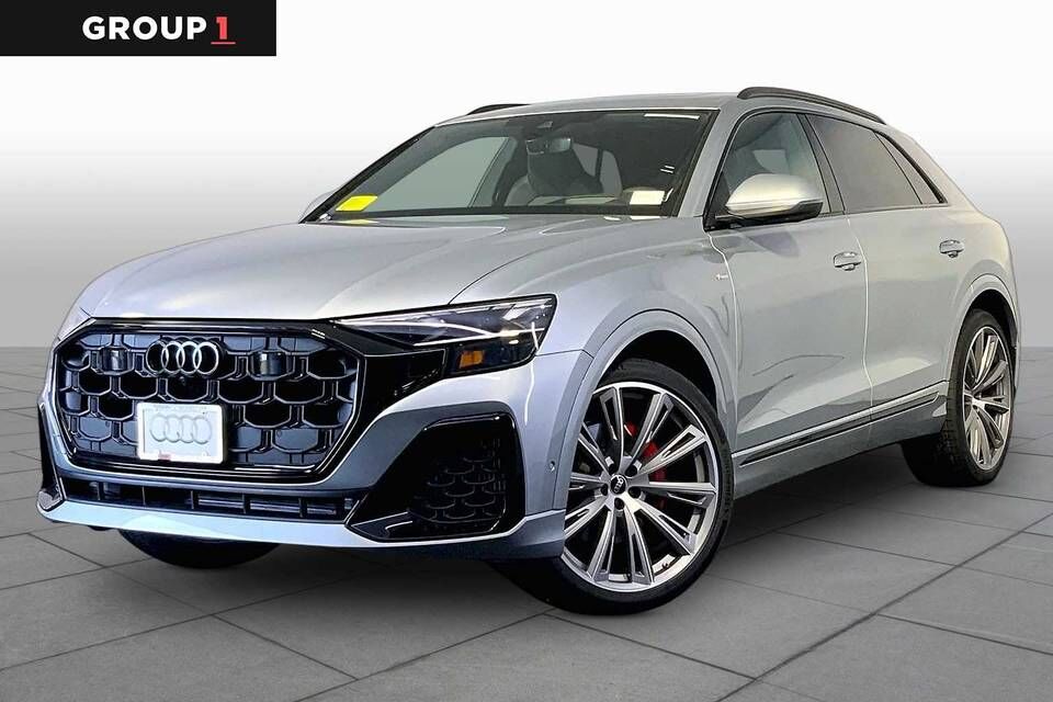 2026 AUDI Q8