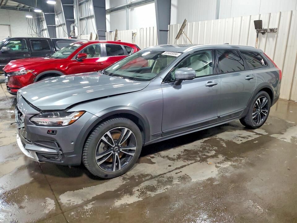 2019 VOLVO V90CC
