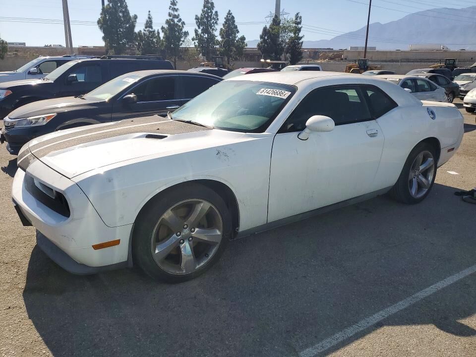 2013 DODGE Challenger
