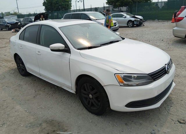 2012 VOLKSWAGEN Jetta