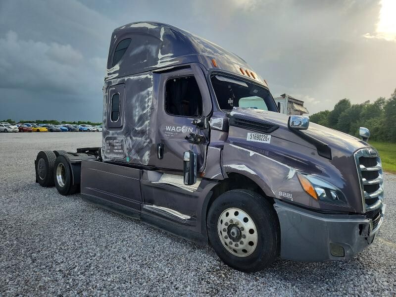 2026 FREIGHTLINER Cascadia
