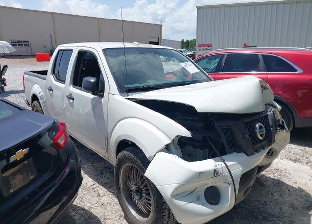 2016 NISSAN Frontier