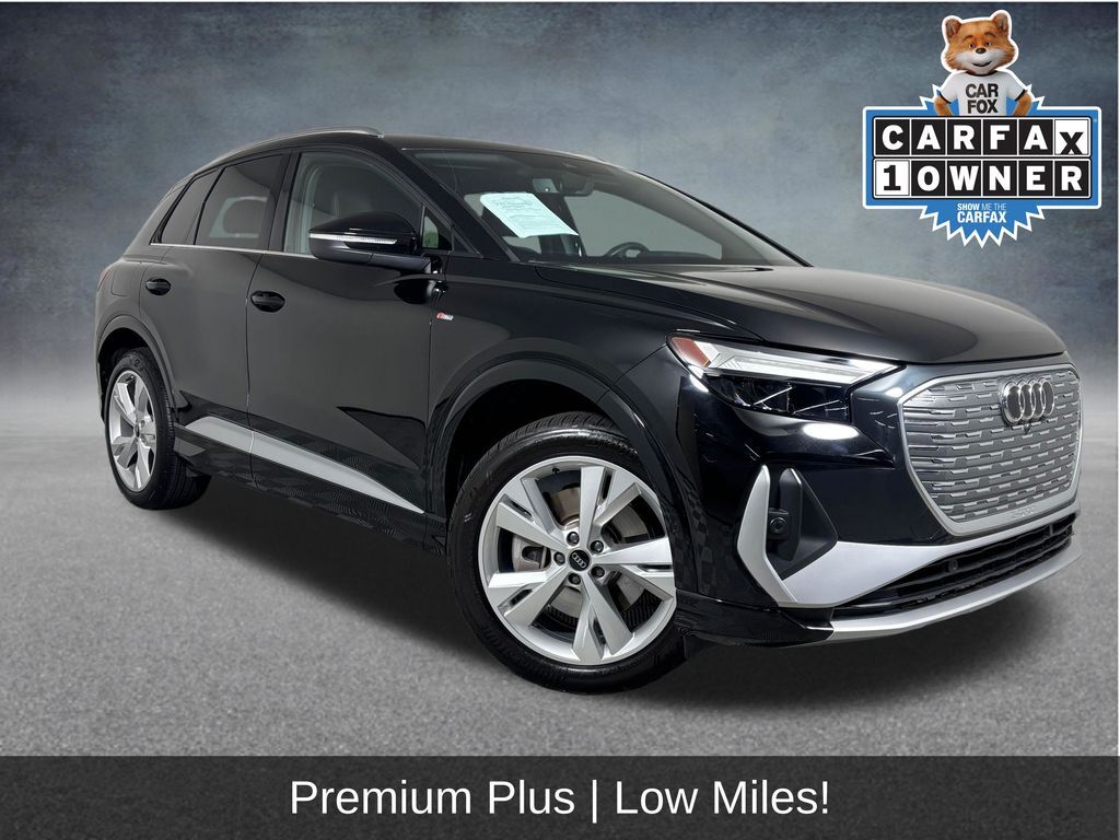2023 AUDI Q4