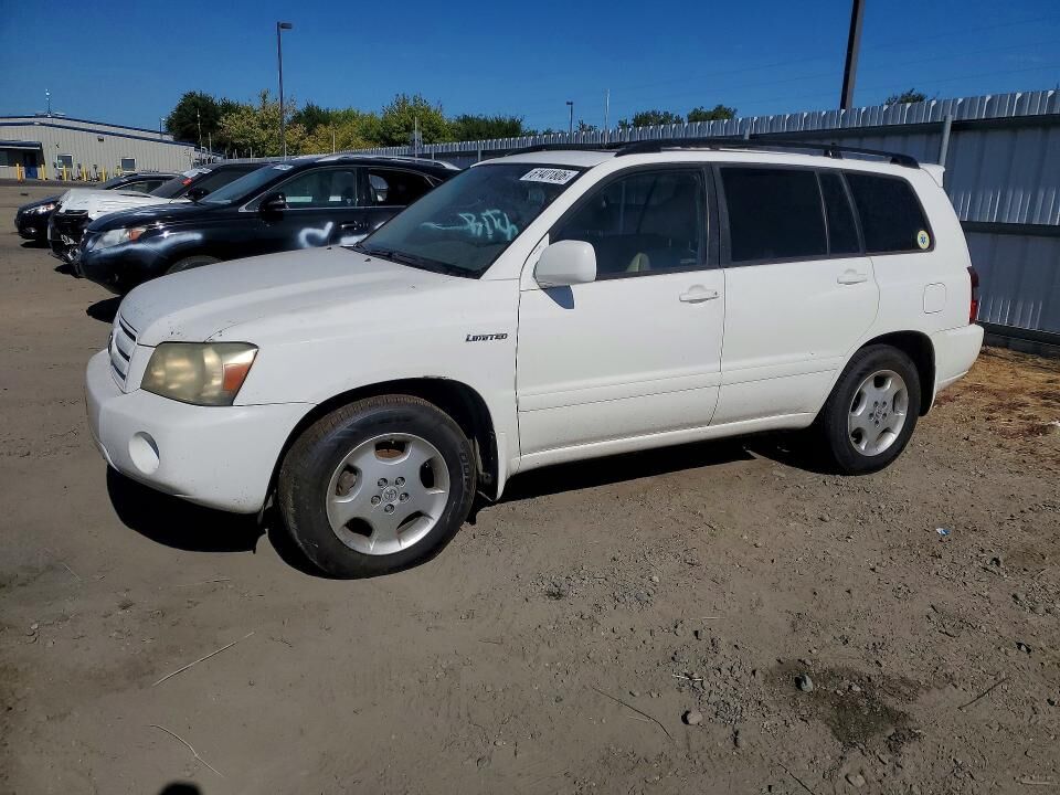 2005 TOYOTA Highlander