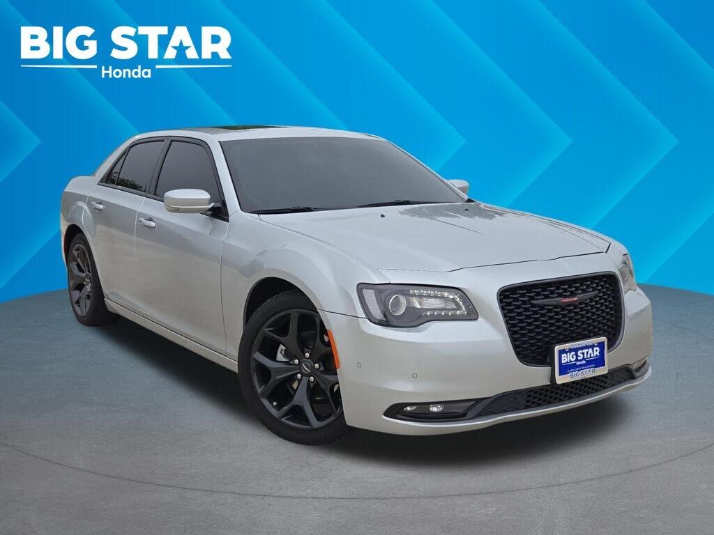 2023 CHRYSLER 300