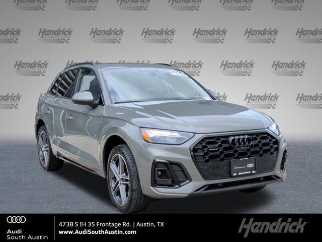 2023 AUDI Q5 e
