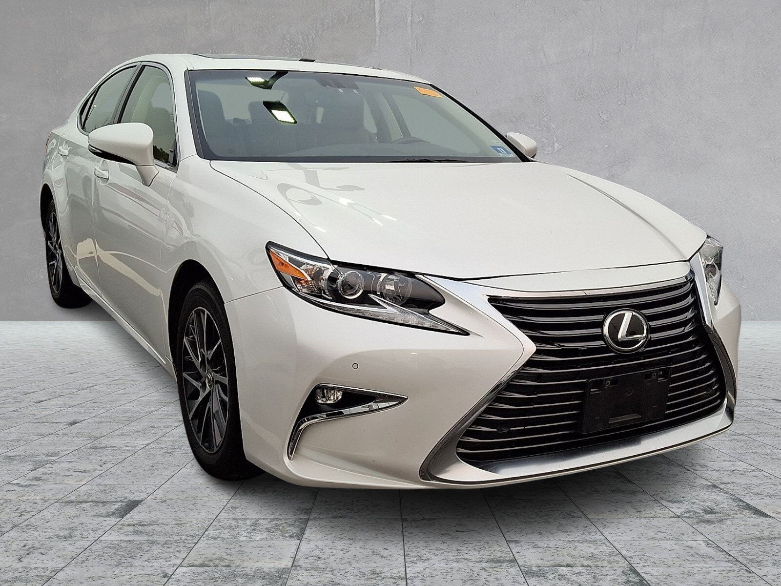 2016 LEXUS ES
