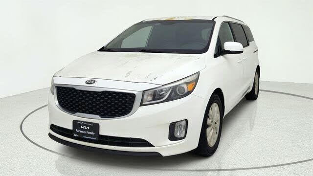 2016 KIA Sedona