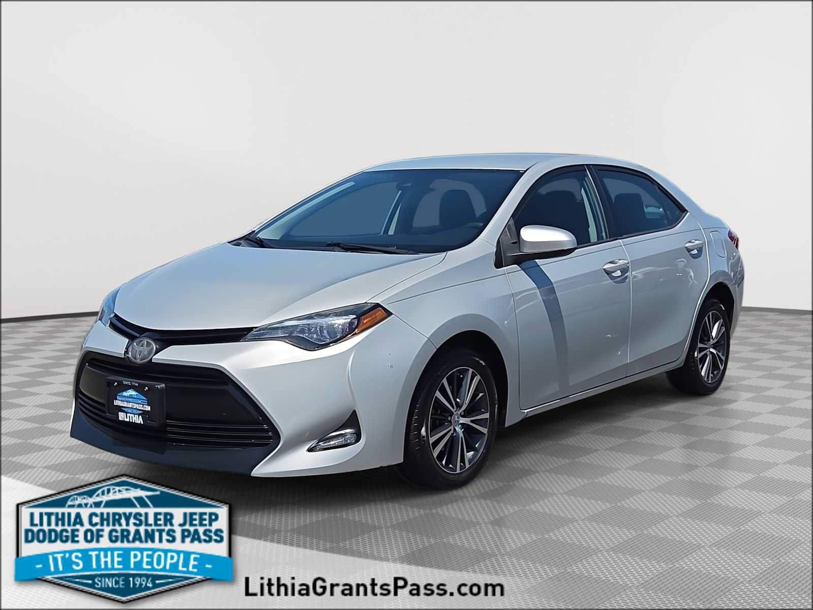 2018 TOYOTA Corolla