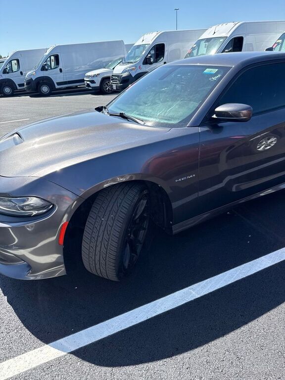 2021 DODGE Charger