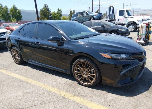 2023 TOYOTA Camry